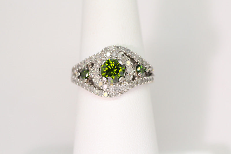 14K Round Green Diamond Ring